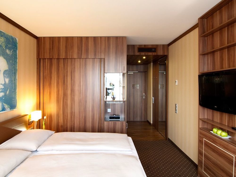Living Hotel Düsseldorf Exterior foto