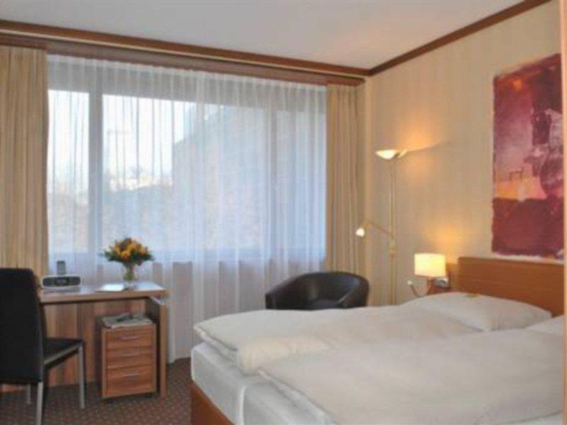Living Hotel Düsseldorf Exterior foto