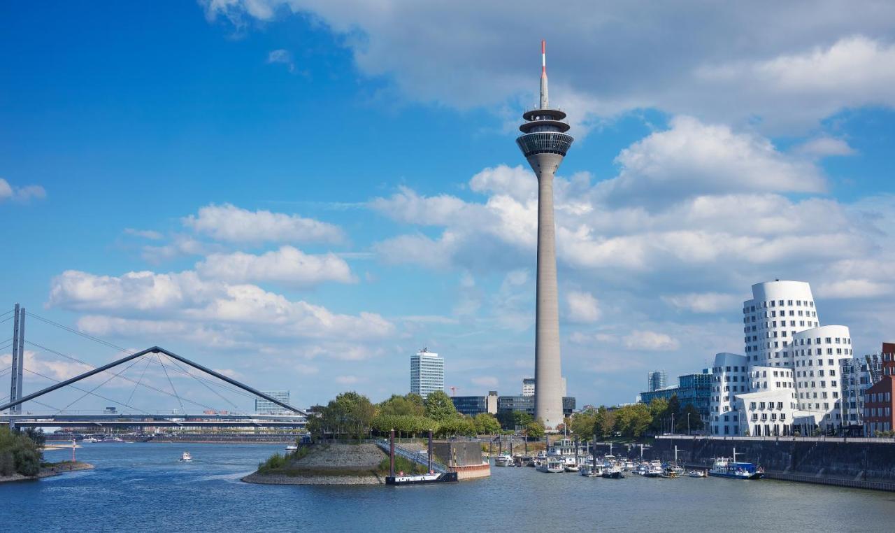 Living Hotel Düsseldorf Exterior foto